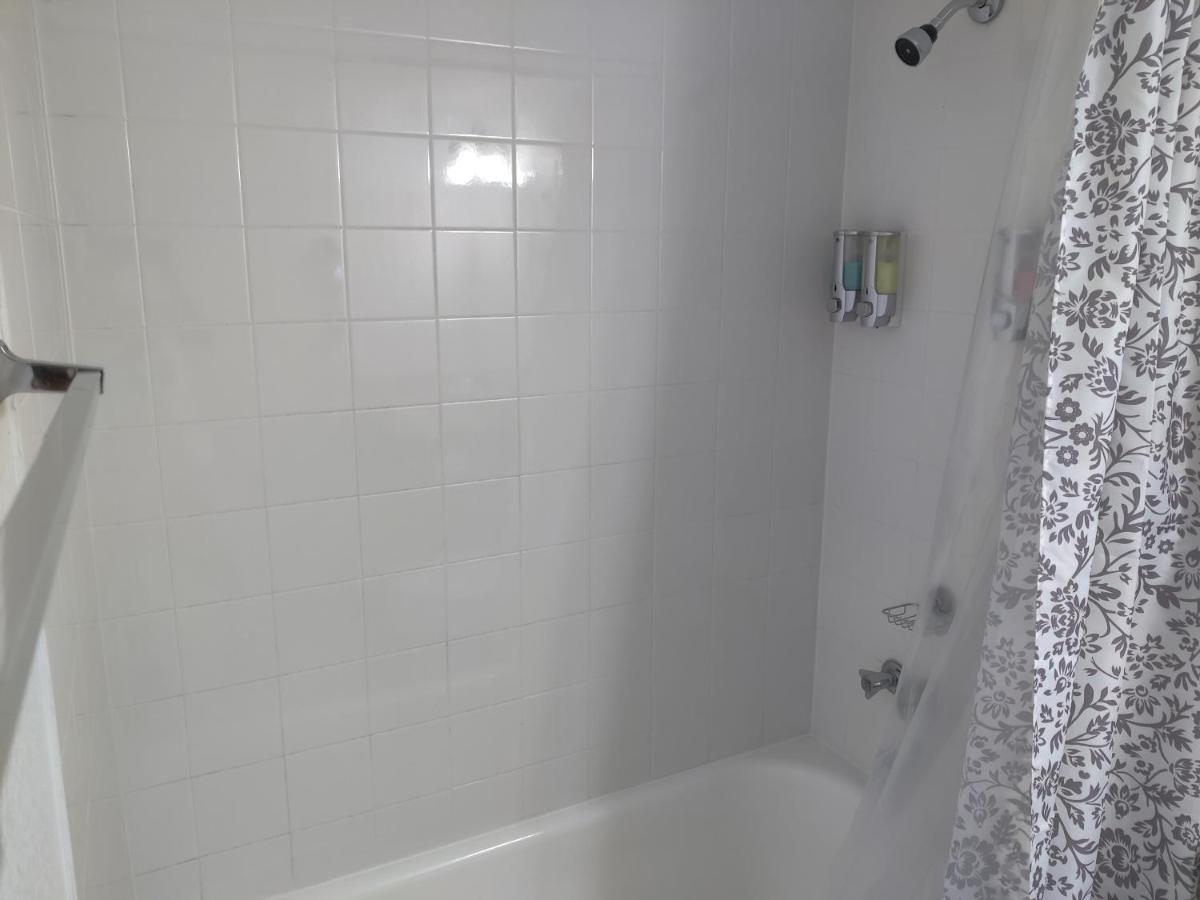 Centauri Vacation Rentals Beautiful 2-Bedroom Condo, Near All Orlando Attractions, Free Parking & Wi-Fi, King Bed, #1 المظهر الخارجي الصورة