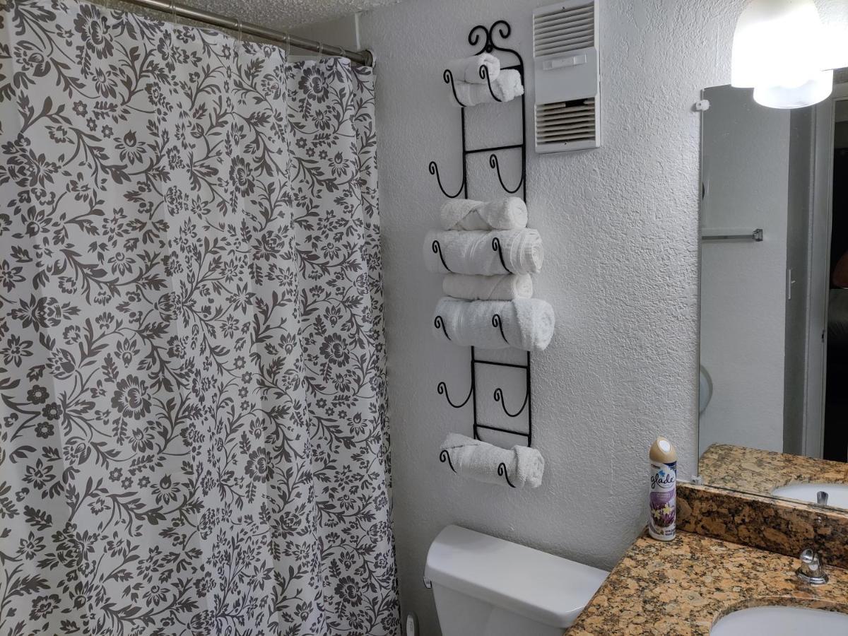 Centauri Vacation Rentals Beautiful 2-Bedroom Condo, Near All Orlando Attractions, Free Parking & Wi-Fi, King Bed, #1 المظهر الخارجي الصورة