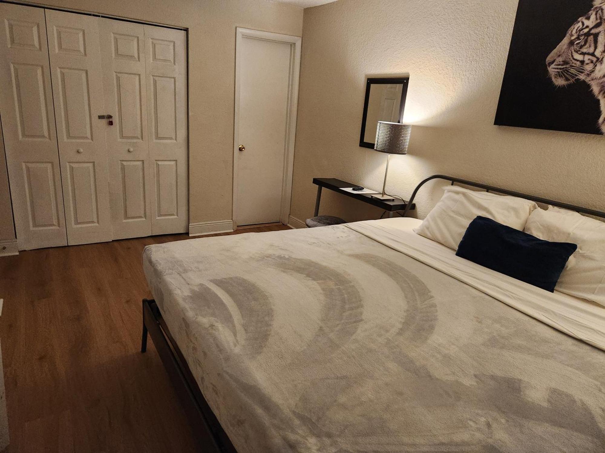 Centauri Vacation Rentals Beautiful 2-Bedroom Condo, Near All Orlando Attractions, Free Parking & Wi-Fi, King Bed, #1 المظهر الخارجي الصورة